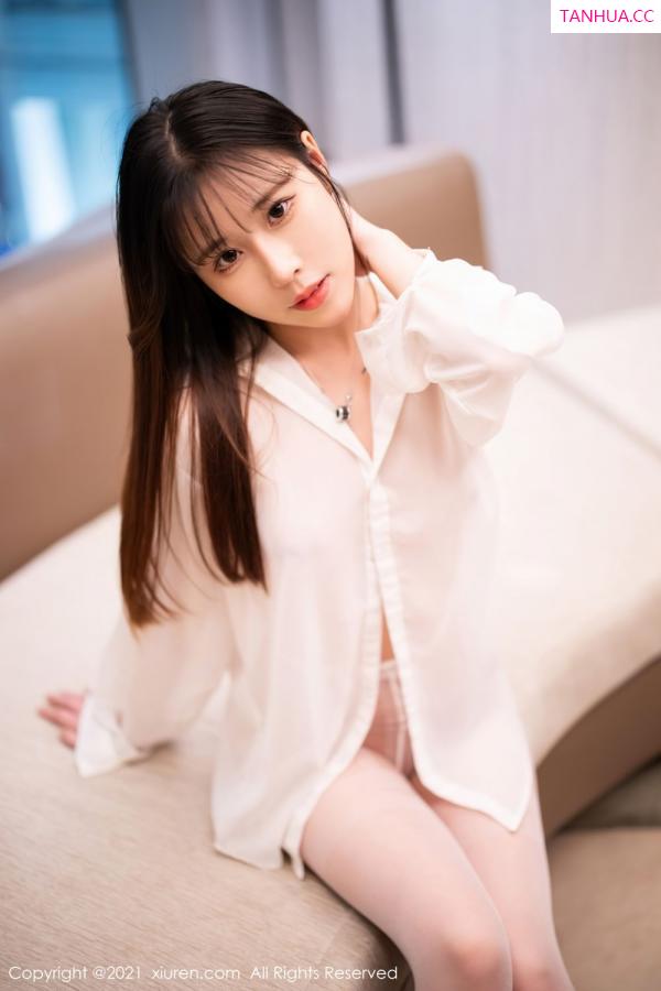 甜熙Dora  新人模特甜熙Dora 经典的白衬衫系列第35张图片